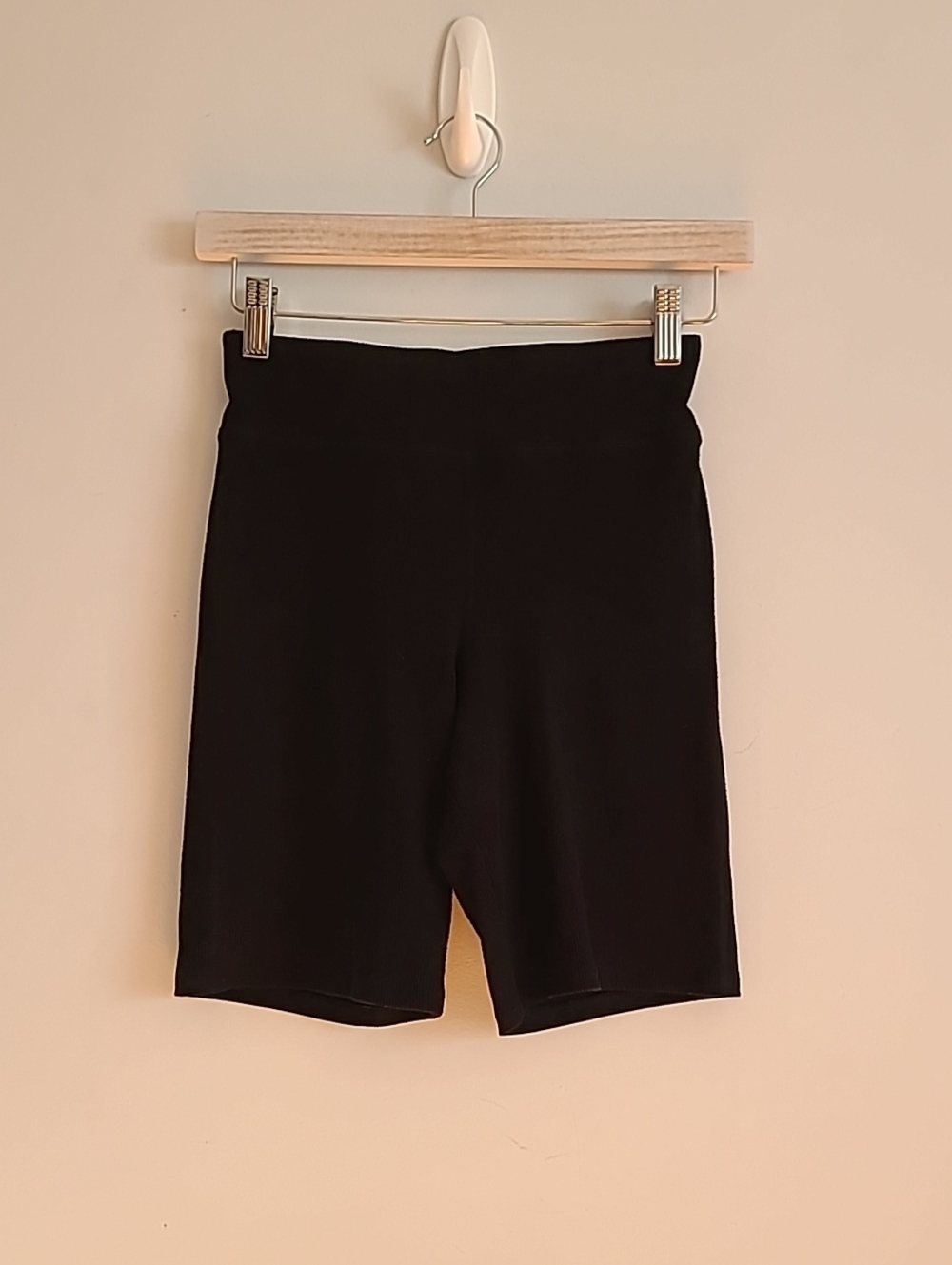 GAP Black High-Rise Bike Shorts Women Size XS
